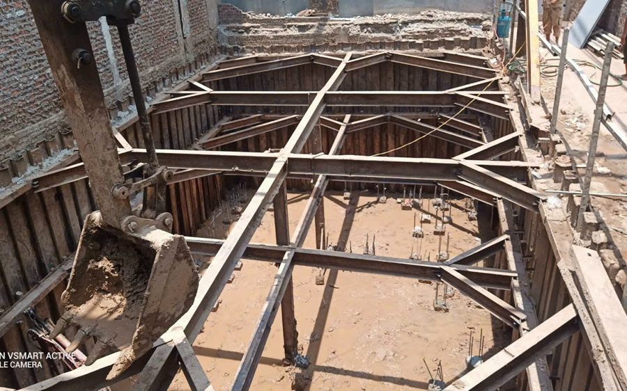 Đ&oacute;ng cừ Larsen (cọc v&aacute;n th&eacute;p) Vinh Nghệ An