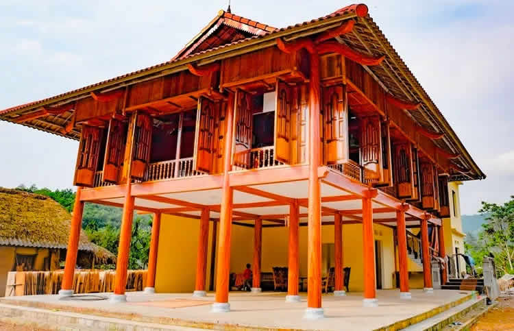 Thiết kế thi công nhà sàn gỗ tại Vinh Nghệ An Hà Tĩnh