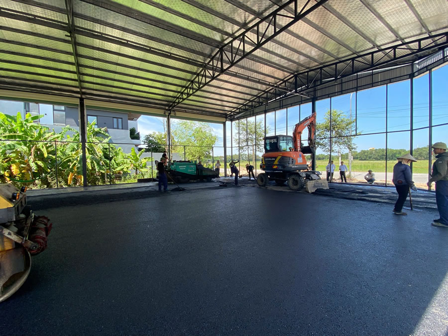 Thi công thảm nhựa đường nóng Asphalt sân Pickleball Tennis	