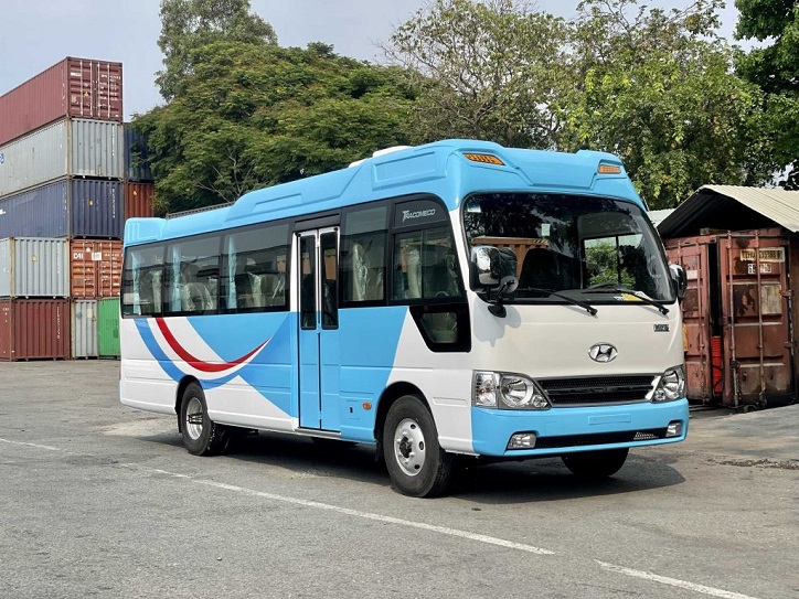 Dịch vụ thuê xe 35 chỗ tại TP Vinh, Nghệ An